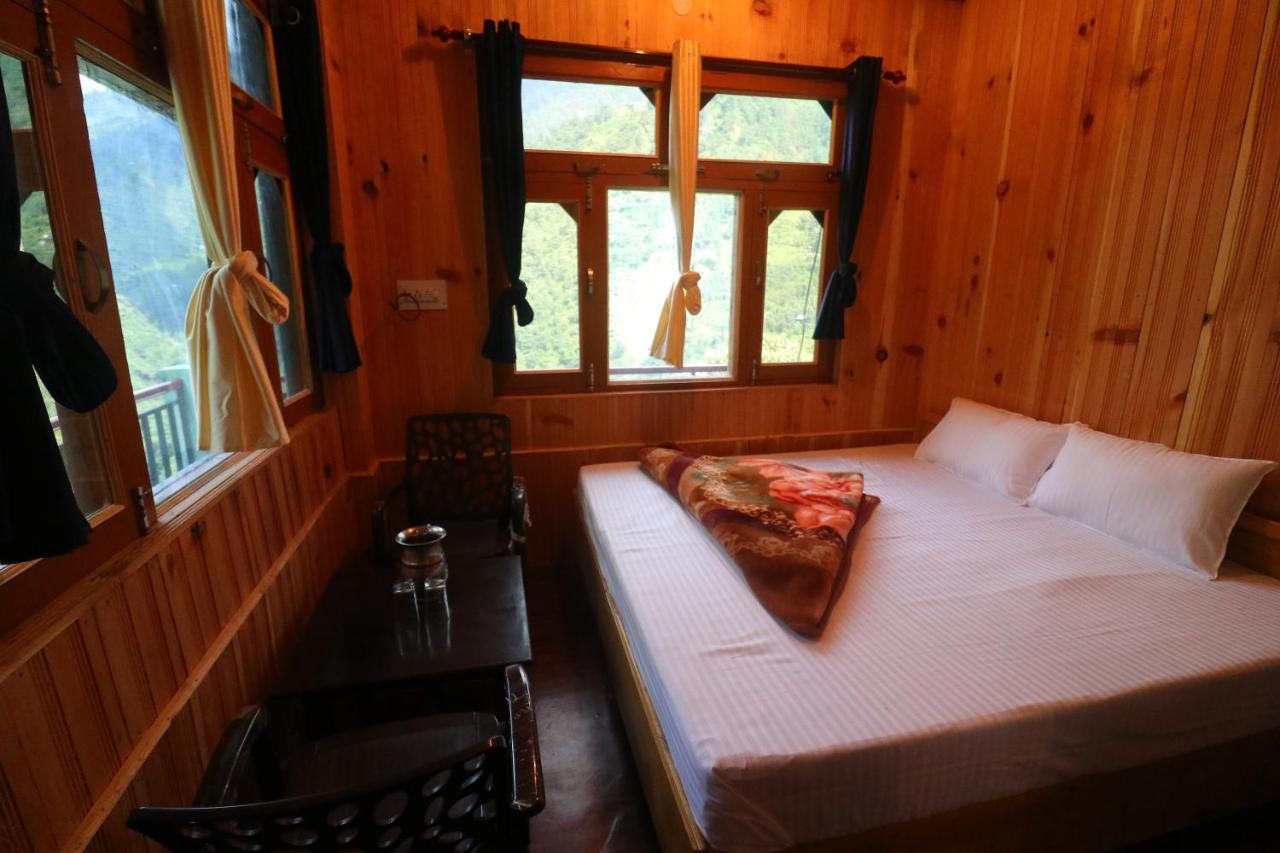 Tirthan Hilltop Home Stay Banjar Экстерьер фото