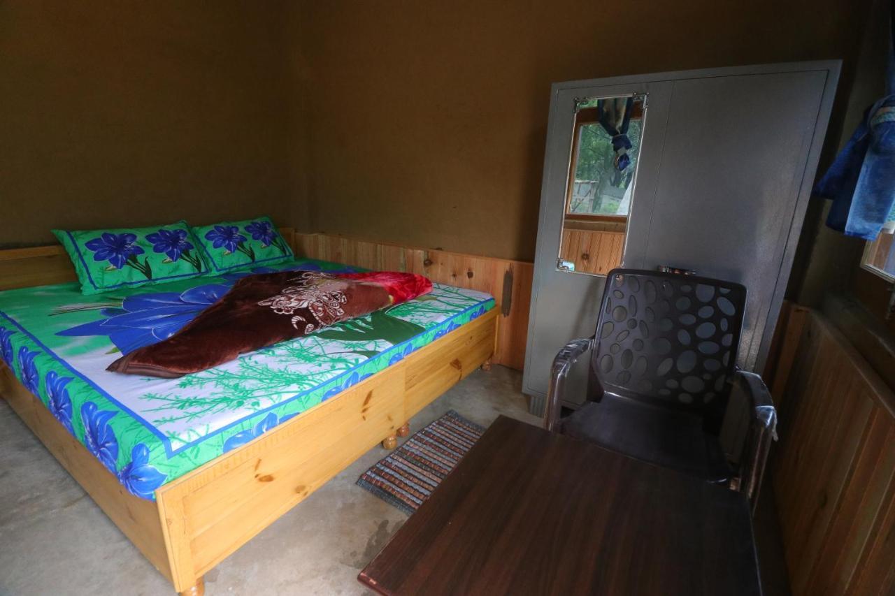 Tirthan Hilltop Home Stay Banjar Экстерьер фото